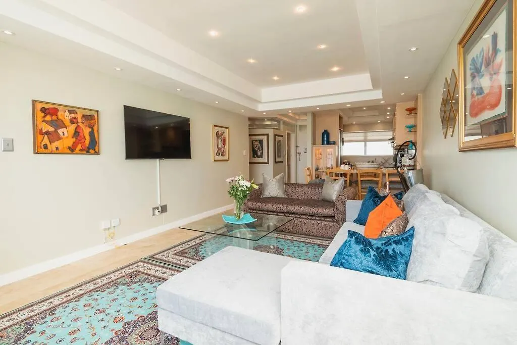 Beachfront Apartment With Stunning Ocean Views Cape Town